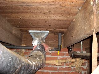 uninsulated floor and supply duct boot