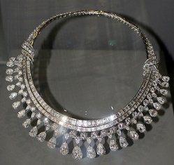 atmospheric combustion furnace diamond and platinum necklace